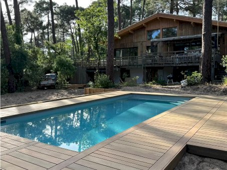 Construction d'une piscine classique en béton par Le Bassin Bleu